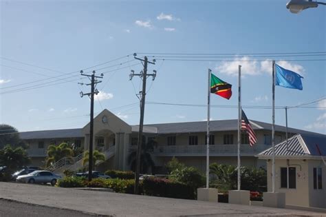 St. Kitts and Nevis’ medical education industry praised – NevisPages.com