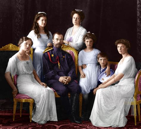 The Romanov Family 1913. | Romanov family, Anastasia romanov, Romanov ...