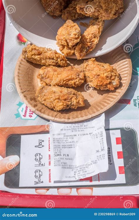 KFC hot wings food bucket editorial stock image. Image of 2021 - 230298869