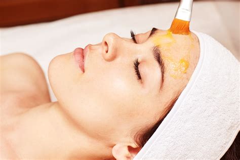 Chemical Peeling Treatment in Varanasi, India - Skin Resurfacing