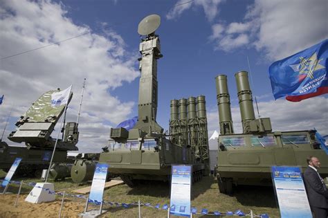 Russia deploys S-300 air defence system in Syria | Daily Sabah