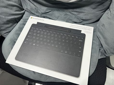 Microsoft Surface Pro 8/X Keyboard, Computers & Tech, Parts ...