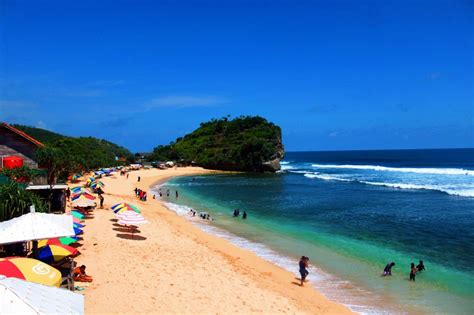 Pantai Indrayanti Yogyakarta - Homecare24