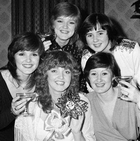 Linda Nolan 1980 : The Nolans I M In The Mood For Dancing 1979 Youtube ...