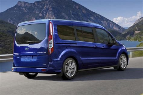 The Ford Transit Connect Is a Quirky Alternative to a Boring Family Car ...