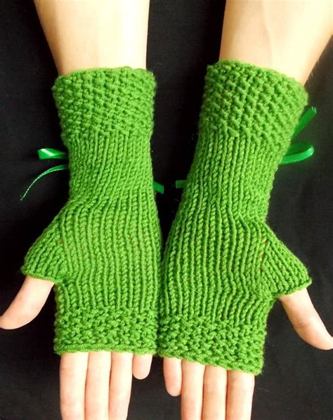 Green Fingerless Gloves Women Knit Corset Wrist Warmers | Etsy