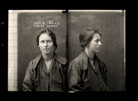 Femme Fatales: 35 Vintage Female Mug Shots » TwistedSifter