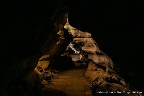 The hidden underground city of Belum Caves Andhra Pradesh - Thrilling ...