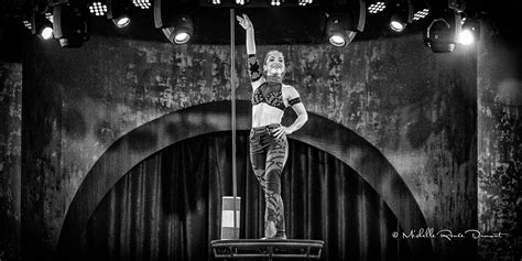 There’s a new Circus Circus performer in town – Michelle Renée Dumont Photography