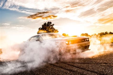 Dodge Challenger Wallpaper Burnout