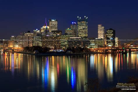 Magic hour Pittsburgh Skyline on Light up night - MetroScenes.com ...