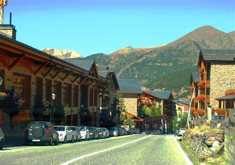 Best Pyrenees Photos: Hotels in Andorra - Pyrenees