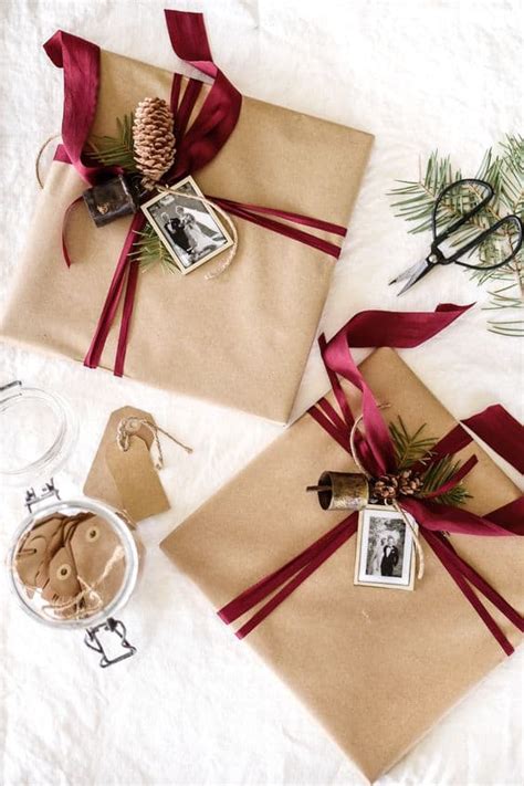 12 Festive Brown Paper Wrapping Ideas For Christmas - Decor Hint