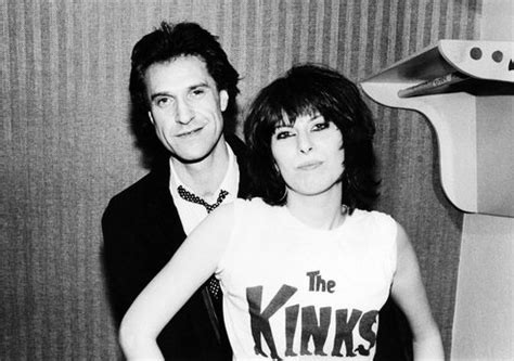 Chrissie Hynde and Ray Davies 1982 : r/OldSchoolCool