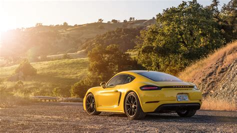 Porsche 718 Cayman Gt4 Rs Wallpaper | VARDPRX.COM