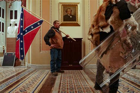 Confederate Flag an Unnerving Sight in Capitol - The New York Times