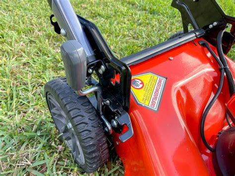 ECHO Battery-Powered Self-Propelled Lawn Mower Review - PTR