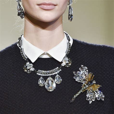 The Vintage Jewelry Blog: Jewelry Trend for 2015 and Beyond: The Brooch