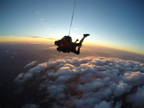 Skydiving At Night in Michigan | Skydive Tecumseh