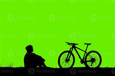 silhouette of a person riding a bike 12813056 Stock Photo at Vecteezy