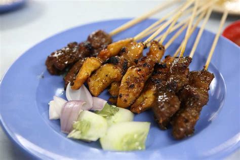 Street Food in Kuala Lumpur - 13 Must Try Dishes On Your Next Trip