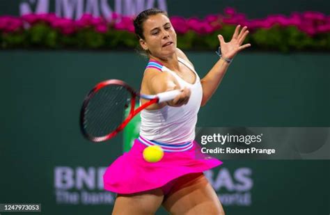 Emma Navarro Photos and Premium High Res Pictures - Getty Images