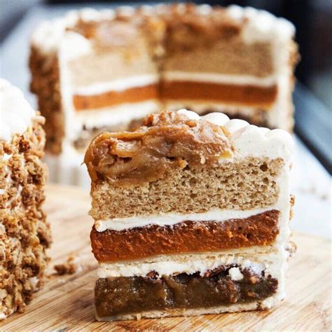 What Is a PieCaken—and Where Do I Buy It? | Thanksgiving desserts ...