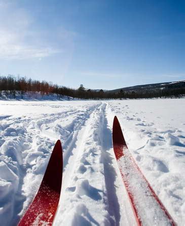 Best Nordic Skiing and Snowshoe Locations - Ontario Ski Trails