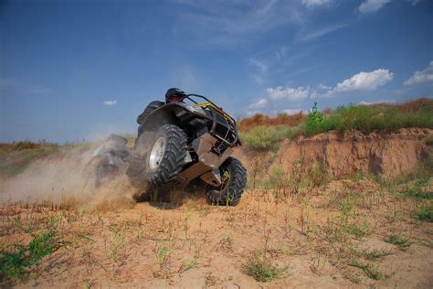 Recreational ATV and UTV Riding Tips - AMSOIL Blog