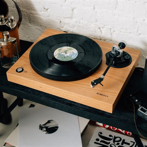 Turntables | Vinyl Turntables With USB | Roberts Radio