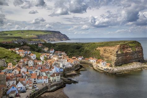 Staithes Harbour Free Stock Photo - Public Domain Pictures