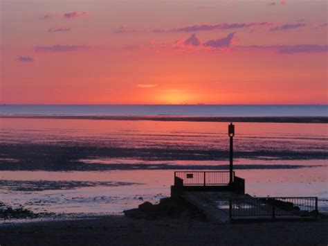 Heacham: Beaches & Family Fun in West Norfolk | Written by a Local