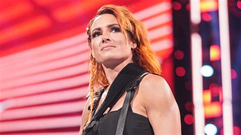 WWE: Becky Lynch Return Update, Royal Rumble 2023 Sets New RR Gate ...