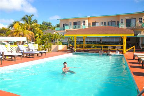 Bird Rock Beach Hotel (St. Kitts/Basseterre) - Resort Reviews - TripAdvisor