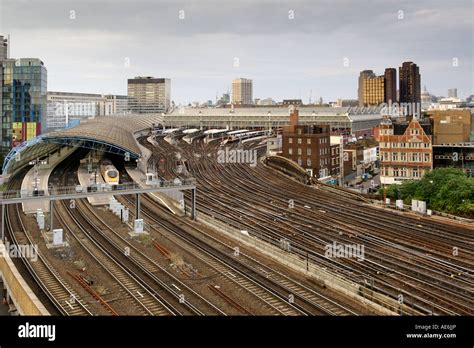 View of London's Waterloo train station Stock Photo - Alamy