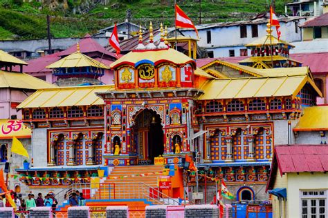 Chardham Yatra Luxury Chardham Tour Package 2024