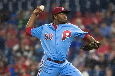 Phillies, Hector Neris Avoid Arbitration - MLB Trade Rumors