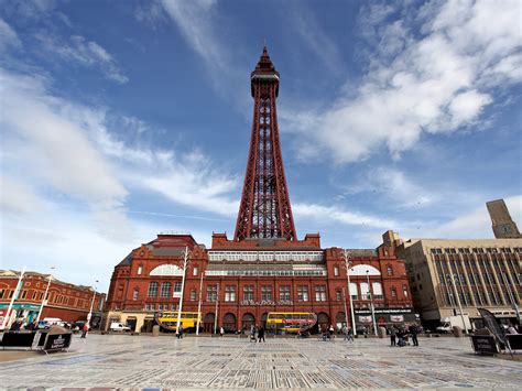 Blackpool Tower Eye Admission Ticket| AttractionTickets.com