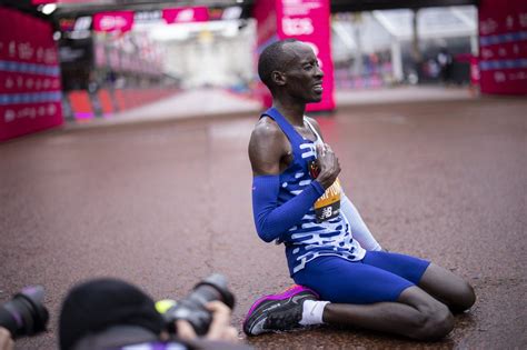 Marathon world record-holder Kelvin Kiptum killed in car crash in Kenya | ABS-CBN News