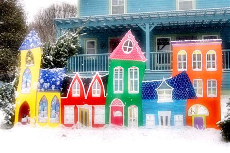 Gallery For > Whoville Houses Pictures | Whoville houses, Cartoon house ...