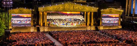 André Rieu and the Johann Strauss Orchestra Dazzle Audiences in Maastricht with Martin Lighting ...