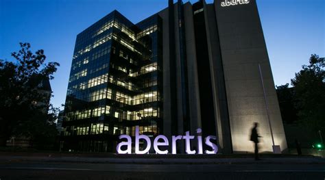 Abertis Reorders Its Shareholders' Debt Through Its Dividend Policy | The Corner