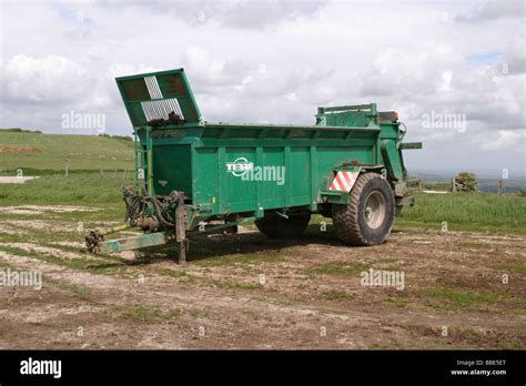 Muck Spreader UK Stock Photo - Alamy