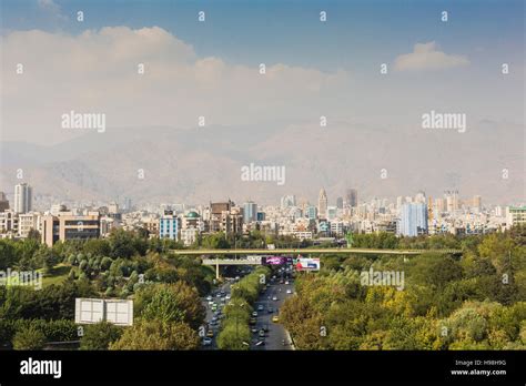 Tehran skyline hi-res stock photography and images - Alamy