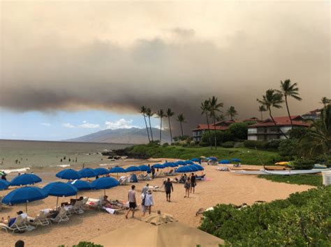 The Weather Network - Paradise in flames: Hawaii's Maui Island wildfire ...