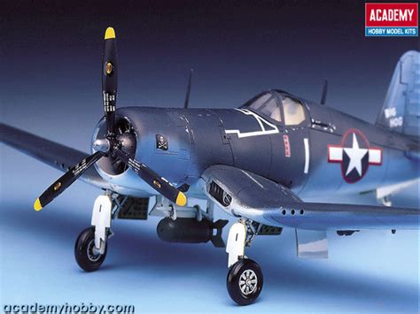 F4U-1 CORSAIR Academy 12457