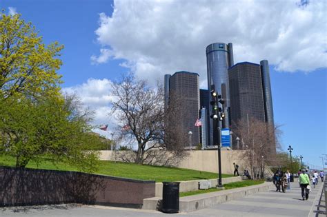 6 Things You Didn’t Know About the Detroit Riverfront | 6 Things You ...