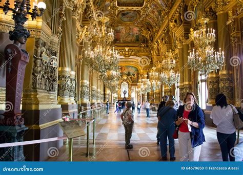 Paris Opera house editorial image. Image of entrance - 64679650