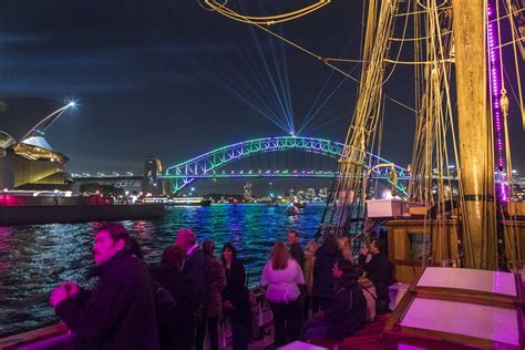 Celebrate At The Harbour: Where To Watch Fireworks On Australia Day ...