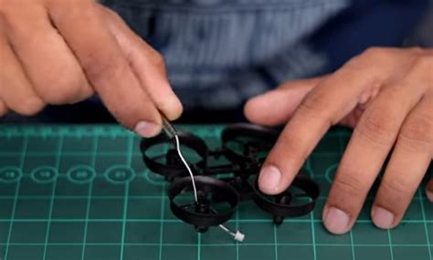 How to customize a small quadcopter drone with an FPV camera